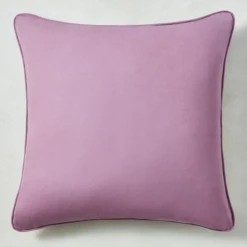 Jungle Queen Pillow 22" - Aubergine -Furniture Sales webimage 040266358 ALT