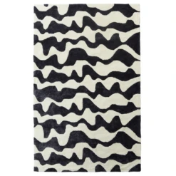 Quinn Rug - Ivory/Black -Furniture Sales webimage 044117026 2 jpg