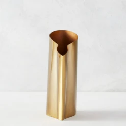 Mercer Vase -Furniture Sales webimage 120212578 5 jpg