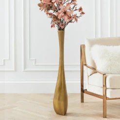 Revive Vase -Furniture Sales webimage 120895169 ALT1