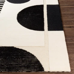 Ellery Rug - Black/Ivory -Furniture Sales webimage 620037367 1 jpg