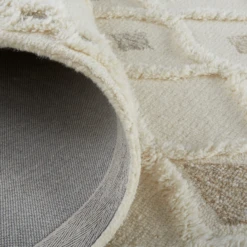 Evie Rug - Ivory -Furniture Sales webimage 620058810 2 jpg