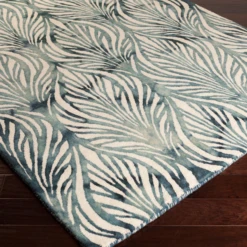 Lemour Rug - Peacock -Furniture Sales webimage 620085022 1 jpg 1