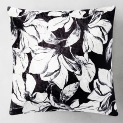 Delilah Pillow 18" - Black/White