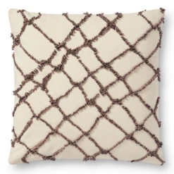 Iggy Pillow 18" - Ivory/Black -Furniture Sales webimage 620551354 SIL