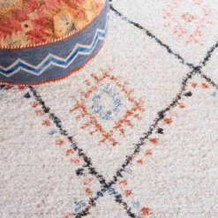 Hannah Rug - Ivory 12 Hannah Rug - Ivory -Furniture Sales webimage 620718865 DTL3