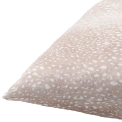 Amur Pillow 20" - Tan/Cream -Furniture Sales webimage 620721123 DTL2