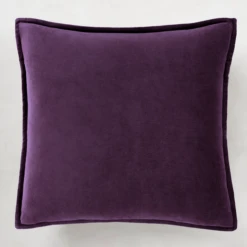 Velvet Pillow 20" - Plum