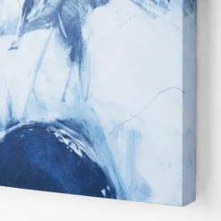 Light Taming 3 -Furniture Sales webimage 630222050 DTL1 1