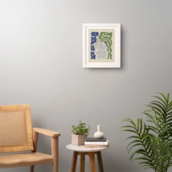 Dropping Leaf Plant -Furniture Sales webimage 630509359 RV