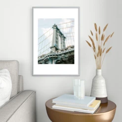 Manhattan Bridge NYC -Furniture Sales webimage 630621685 RV 2
