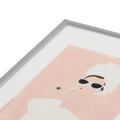 Beauty Routine -Furniture Sales webimage 630730185 DTL2