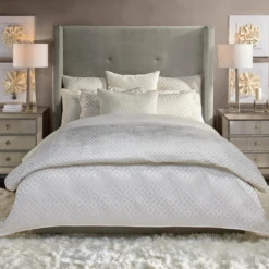 Bisque Flower 1 And 2 -Furniture Sales webimage 750595873a rv2 jpg