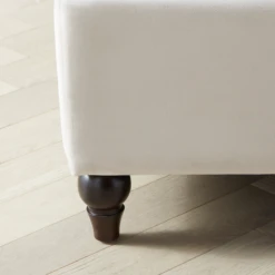 Roberto Bed -Furniture Sales webimage 999108837 DTL3